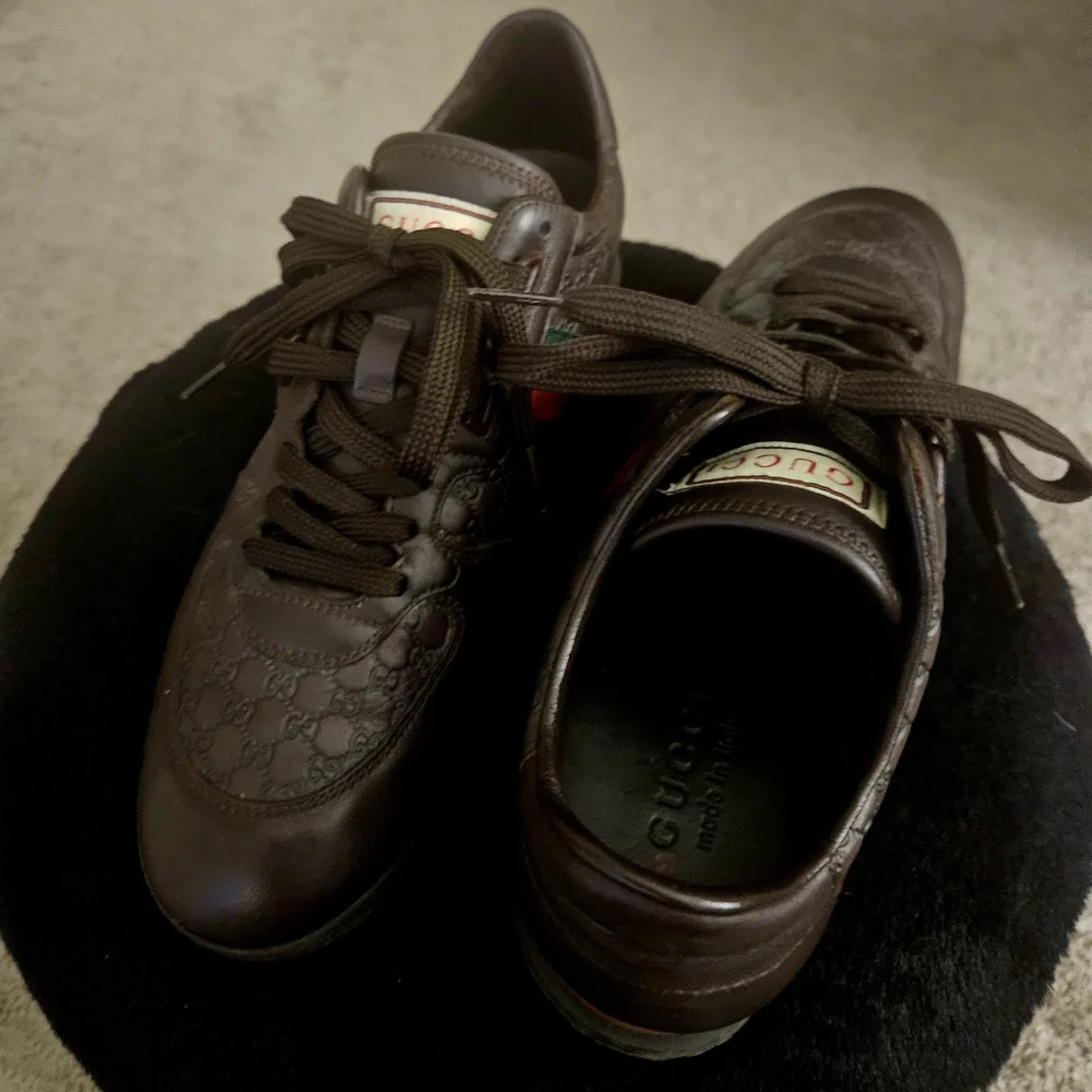 Authentic Used Gucci Men's Brown Leather Sneakers - Picture 3 of 3